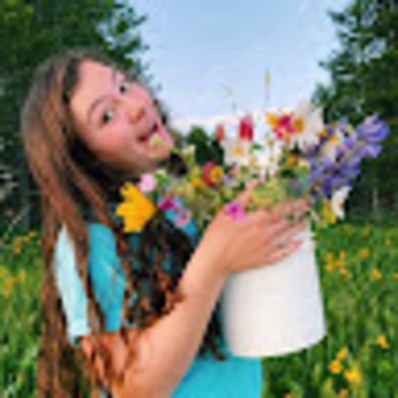 Meet your Posher, Abbey - Picture 1 of 1